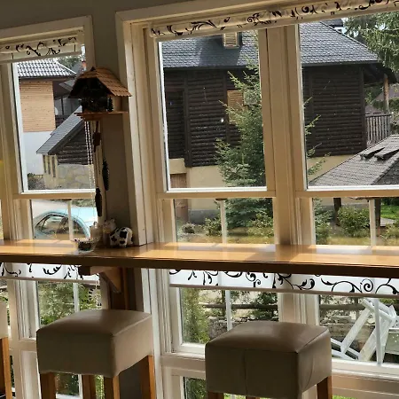 House Chalet *